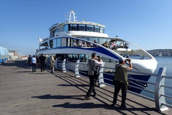 Boat Tour in the Baku